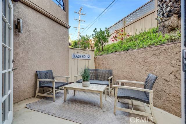 Laguna Beach, CA 92651,247 Calliope St