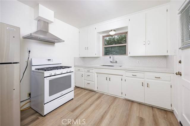 Laguna Beach, CA 92651,1190 N Coast