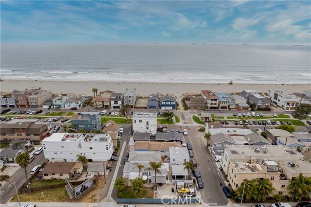Sunset Beach, CA 90742,17016 7th Street