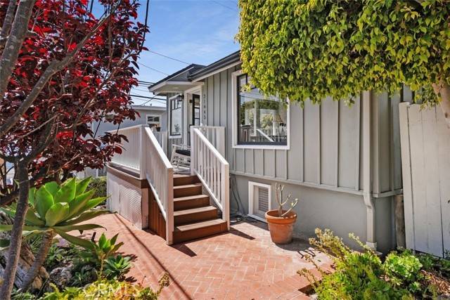 Laguna Beach, CA 92651,31645 2nd Avenue