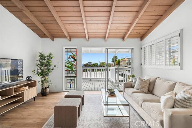 Laguna Beach, CA 92651,135 High Drive