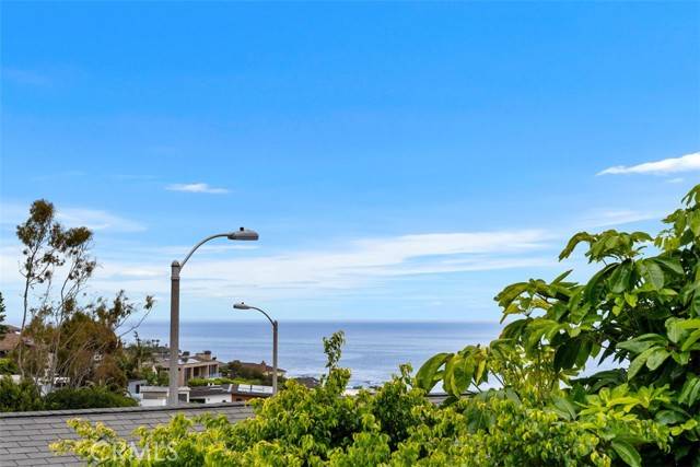 Laguna Beach, CA 92651,2785 Solana Way