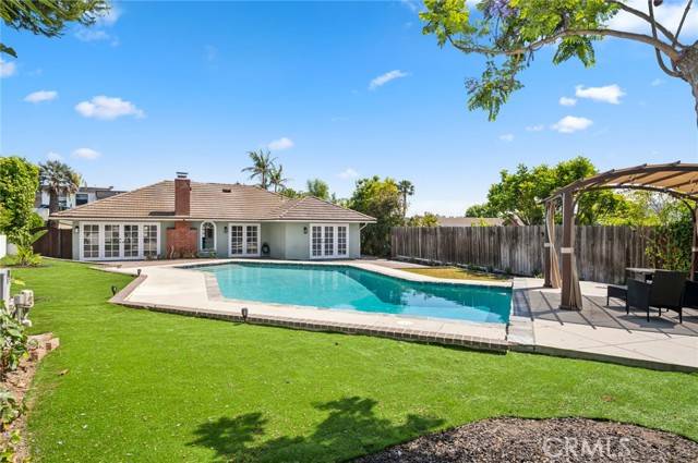 Laguna Niguel, CA 92677,24291 Los Serranos