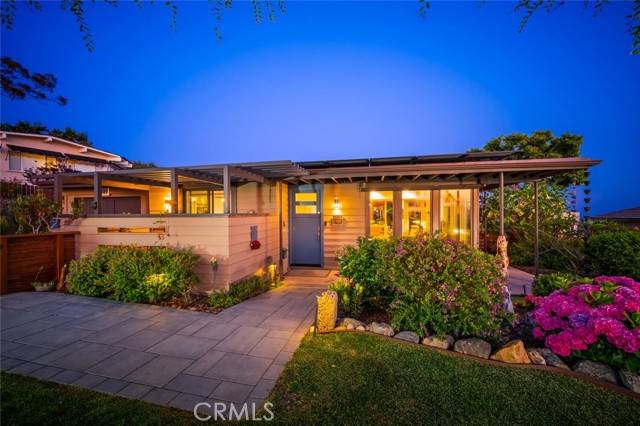 Laguna Beach, CA 92651,1687 Temple Hills Drive