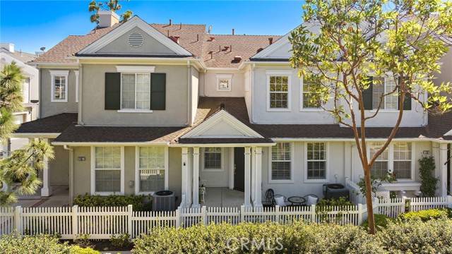 Ladera Ranch, CA 92694,17 Strawflower Street