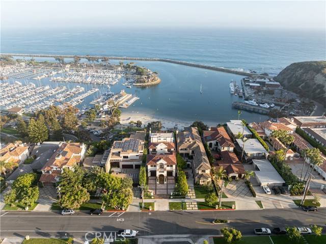 Dana Point, CA 92629,24352 Santa Clara Avenue