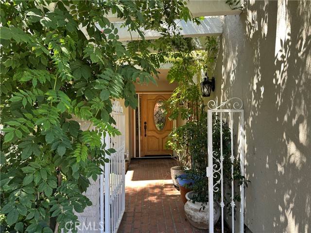 Newport Beach, CA 92660,311 Vista Suerte