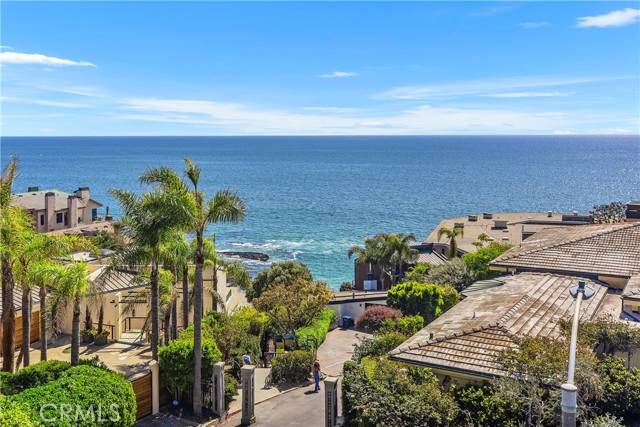 Laguna Beach, CA 92651,31588 Table Rock Drive