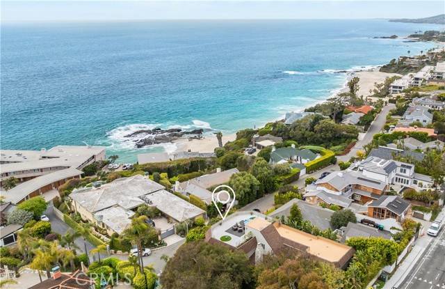 Laguna Beach, CA 92651,31588 Table Rock Drive