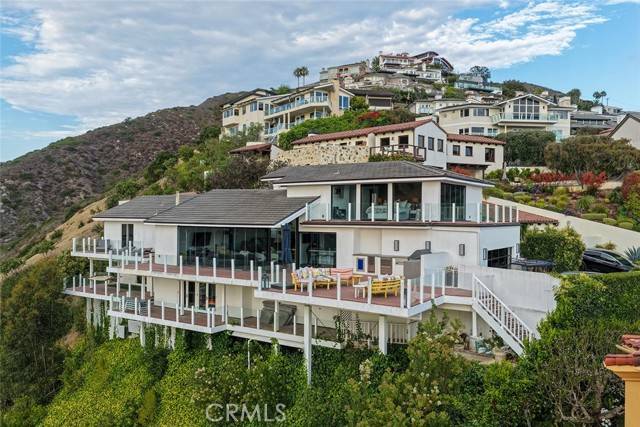 Laguna Beach, CA 92651,343 Emerald Bay