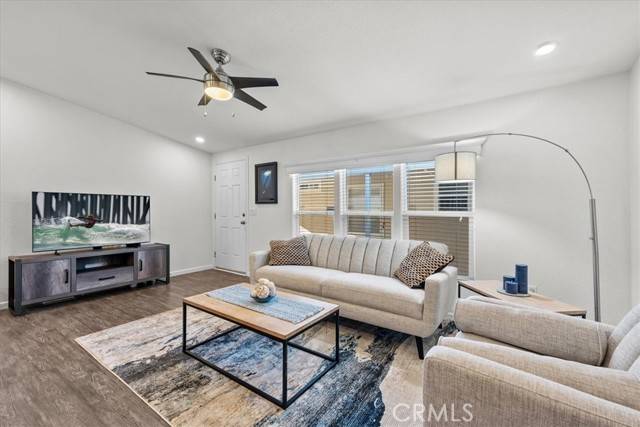 Huntington Beach, CA 92646,21851 Newland Street #46