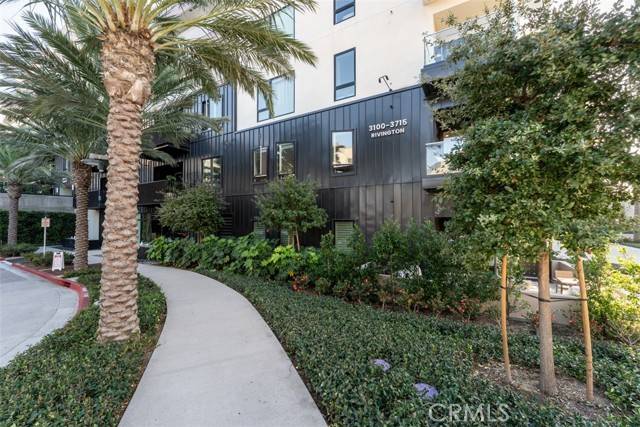 Irvine, CA 92612,3507 Rivington