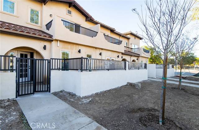 Simi Valley, CA 93063,5526 E Los Angeles Avenue #4