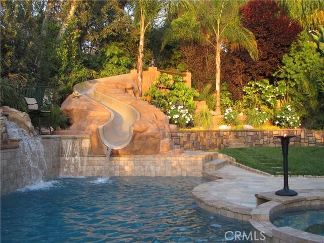 San Dimas, CA 91773,1717 Hampshire Court