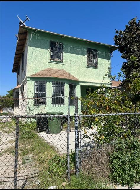 Los Angeles, CA 90011,619 E 22nd Street