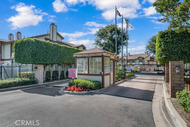 Pico Rivera, CA 90660,8939 Gallatin Road #116