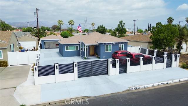 North Hollywood (los Angeles), CA 91605,8118 Gentry Avenue