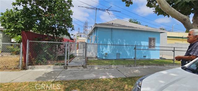 Bell Gardens, CA 90201,7209 Toler Avenue