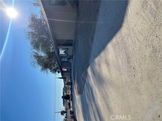 Hesperia, CA 92345,16043 Juniper