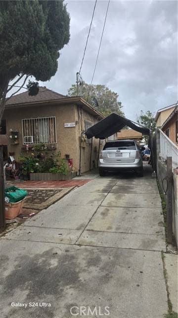 Los Angeles, CA 90011,4314 Morgan