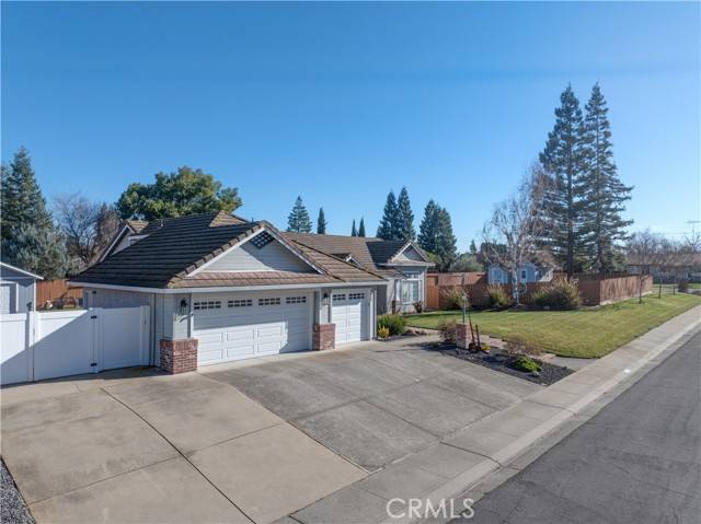 Oakdale, CA 95361,9608 Lena Court
