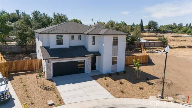 Oakdale, CA 95361,932 Tiffani Court