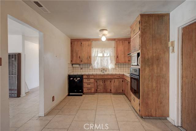 Modesto, CA 95350,1301 Kingsbury Avenue