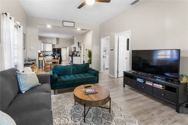 Merced, CA 95340,944 W 18th St