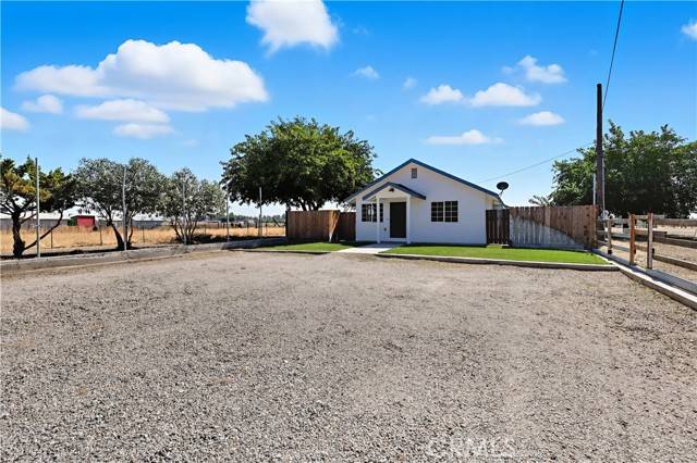 Le Grand (also Legrand), CA 95333,10595 Childs