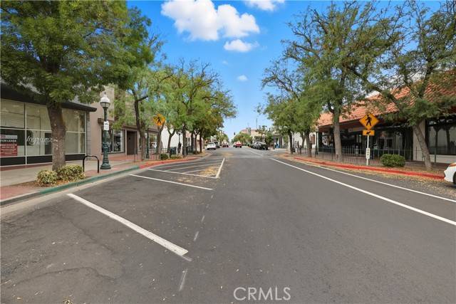 Merced, CA 95340,332 E Main Street