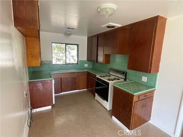 Merced, CA 95340,2215 W