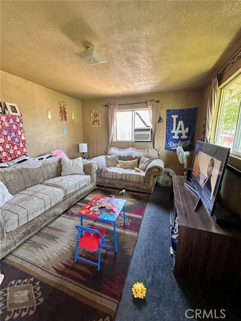 Avenal, CA 93201,400 W San Joaquin Street