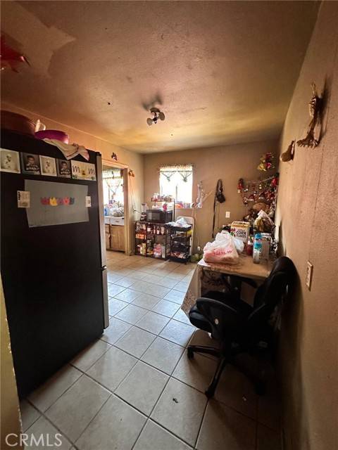 Avenal, CA 93201,400 W San Joaquin Street