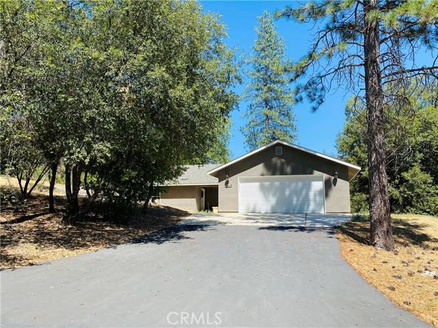 Mariposa, CA 95338,2568 State Highway 49