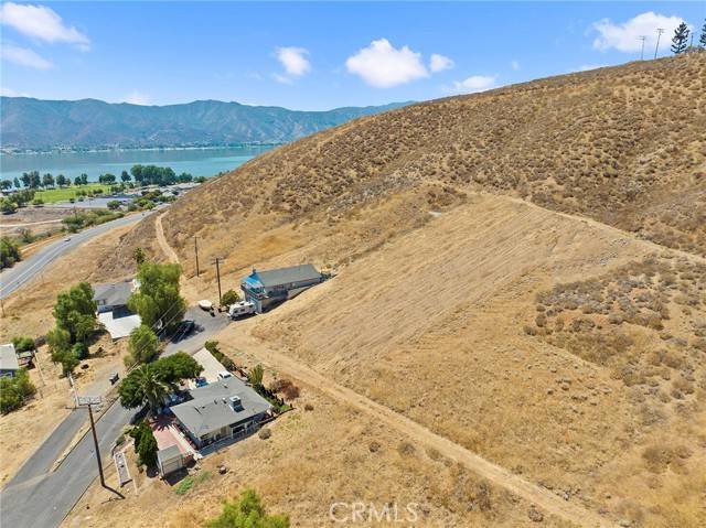 Lake Elsinore, CA 92530,1 Grand View Place