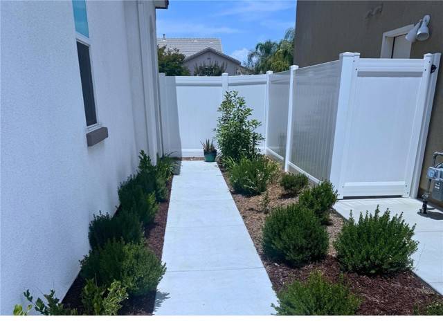 Winchester, CA 92596,31832 Gimbal Way