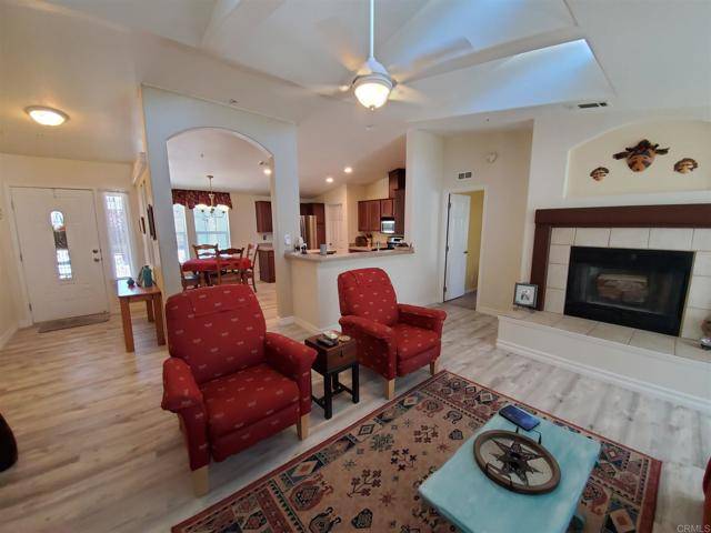 Ramona, CA 92065,2239 Black Canyon Rd #78