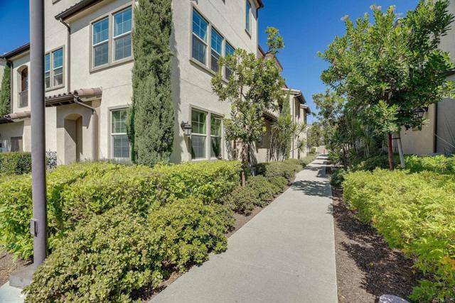 Oceanside, CA 92056,4336 Harbor Way #2