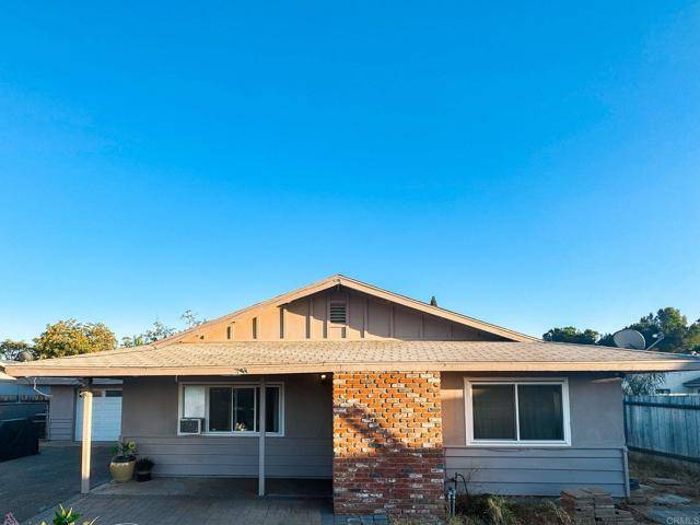 Ramona, CA 92065,442 F Street