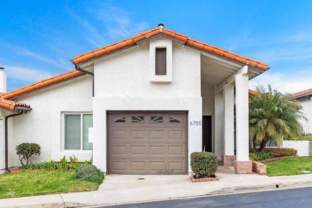 Carlsbad, CA 92011,6755 Russelia Court