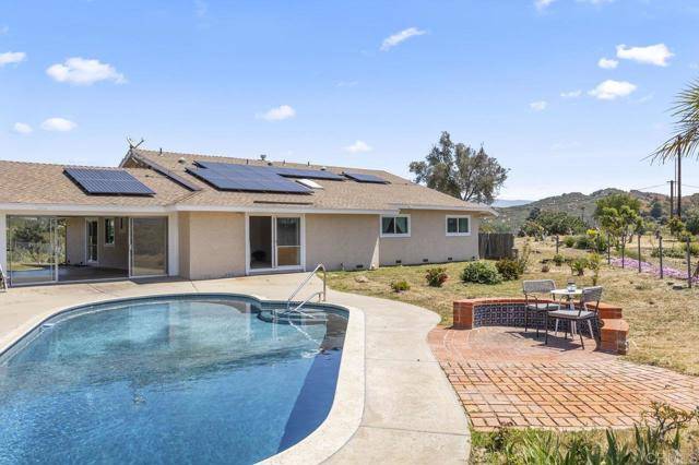 Vista, CA 92084,6825 Kellyn Lane