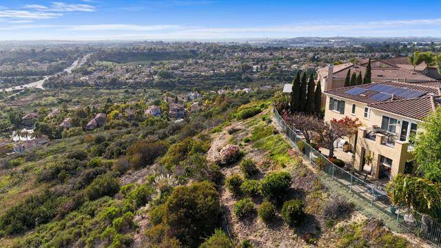 San Marcos, CA 92078,1263 White Sands Drive