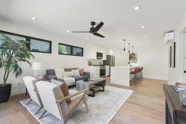 Solana Beach, CA 92075,806 Seabright Lane