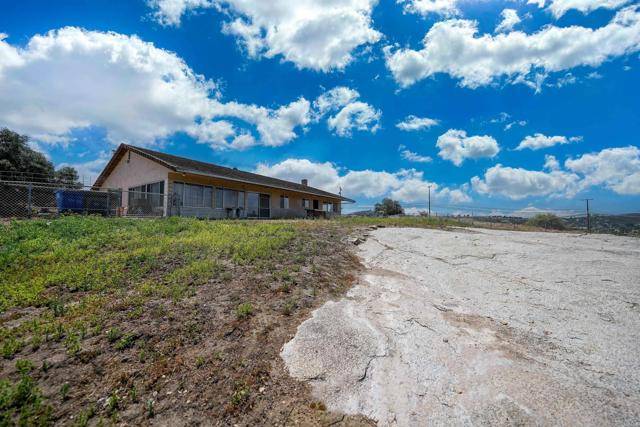 Ramona, CA 92065,1250 E Old Julian Highway