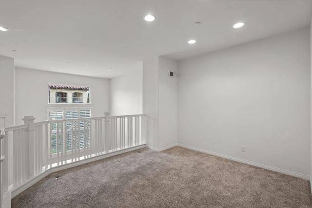 Oceanside, CA 92056,4372 Pacifica Way #2