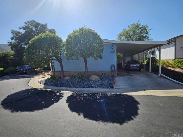Escondido, CA 92026,8975 Lawrence Welk Drive #371