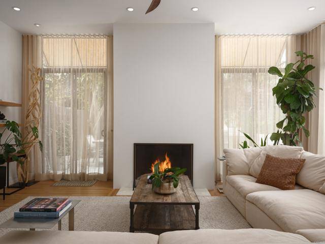 La Jolla (san Diego), CA 92037,265 Coast Boulevard #9