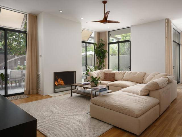 La Jolla (san Diego), CA 92037,265 Coast Boulevard #9