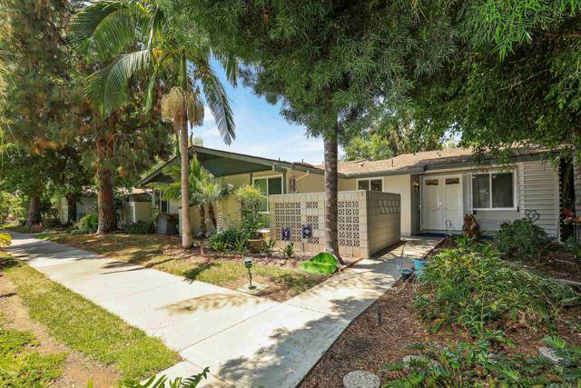 Laguna Woods, CA 92637,238 Calle Aragon #E