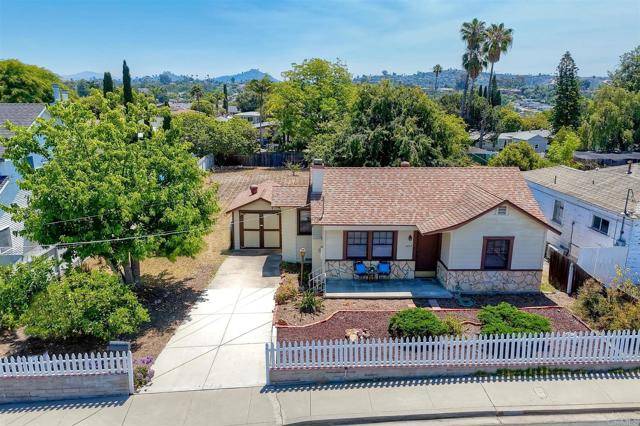 La Mesa, CA 91942,4693 71 Street